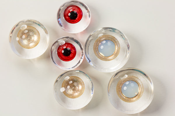 Clear Sclera Eyes